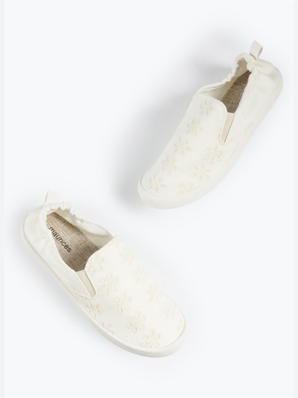 Maurices ivory eyelet slip on flats shoes 10 NEW
